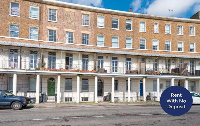 2 Bedroom Flat To Rent In Wellington Crescent, Ramsgate, Kent, CT11