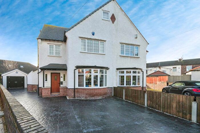 4 Bedroom Semi Detached House For Sale In St. Georges Park, Wallasey, CH45