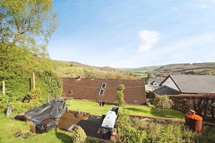 3 Bedroom Semi-Detached Bungalow For Sale In Cwm Fedw, Machen, Caerphilly, CF83