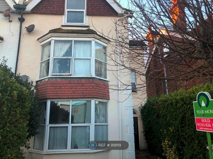 Studio To Rent In Nyewood Lane, Bognor Regis PO21