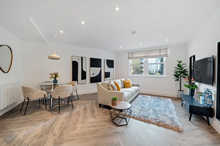 1 Bedroom Flat For Sale In Unit The Wharf Collection, Battersea, SW11