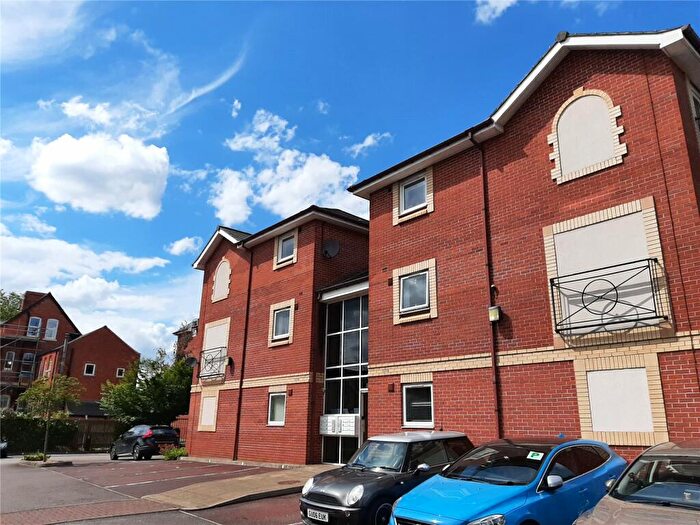 2 Bedroom Flat For Sale In Loughborough Road, West Bridgford, Nottingham, Nottinghamshire, NG2