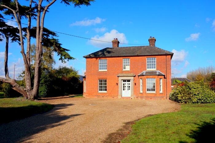 6 Bedroom Detached House To Rent In Harkstead, Ipswich, IP9