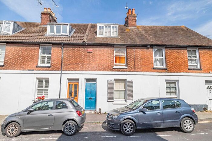 2 Bedroom Terraced House For Sale In Cossington Road, Canterbury, Kent, CT1