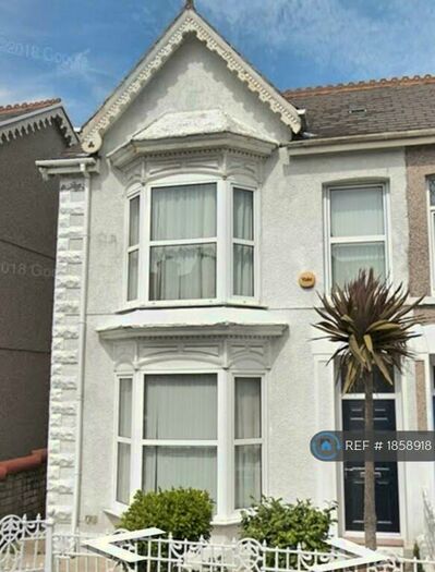 3 Bedroom End Of Terrace House To Rent In Glenalla Road, Llanelli, SA15