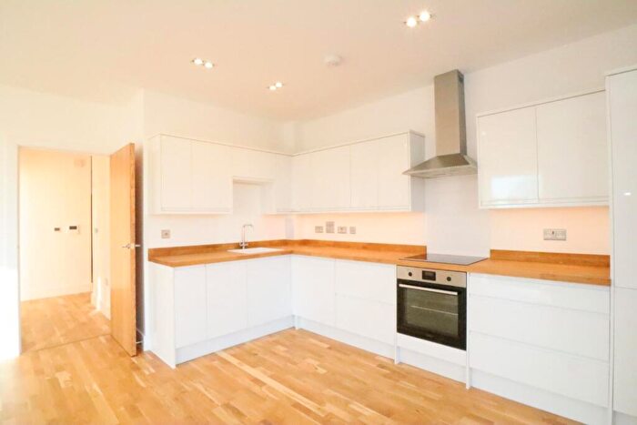 1 Bedroom Flat To Rent In Farwig Lane, Bromley, BR1