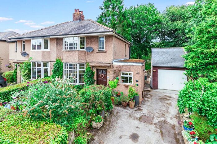 3 Bedroom Semi-Detached House For Sale In Walton Avenue, Gargrave, Skipton, North Yorkshire, BD23