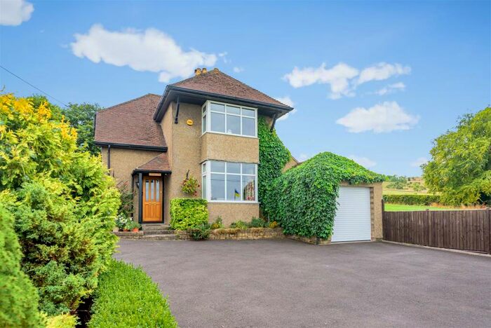 3 Bedroom Detached House For Sale In Westbury Road, Bratton, BA13