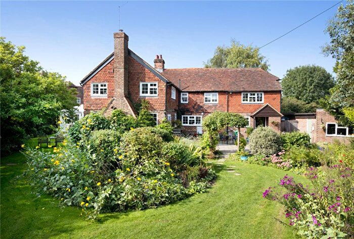 5 Bedroom Equestrian Property For Sale In Bush Road, East Peckham, Tonbridge, Kent, TN12