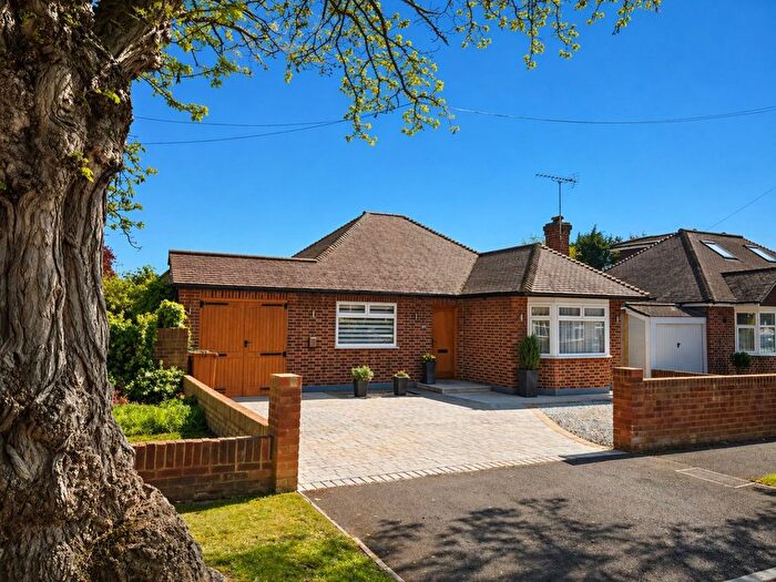 2 Bedroom Detached Bungalow For Sale In Grosvenor Road, Staines-Upon-Thames, Surrey, TW18