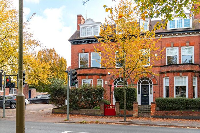 4 Bedroom House To Rent In Victoria Park Road, Leicester, Leicestershire, LE2