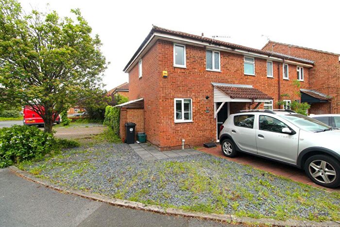 1 Bedroom End Of Terrace House For Sale In Oaktree Crescent, Bradley Stoke, BS32