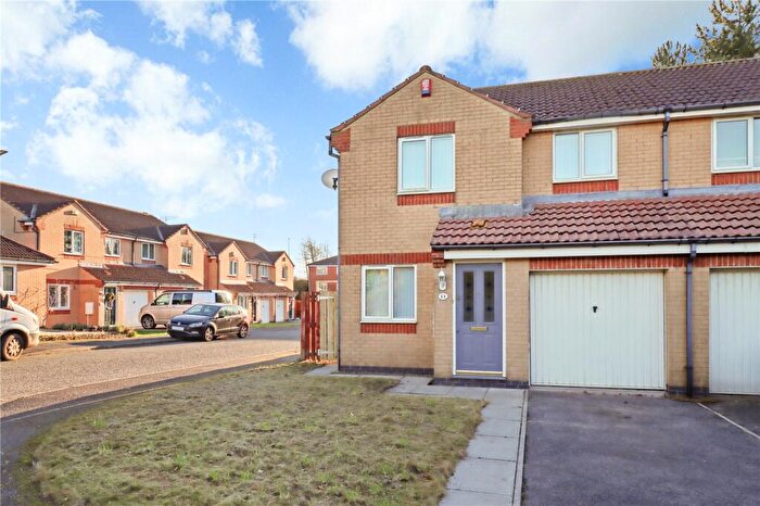 3 Bedroom Semi-Detached House To Rent In Limekiln Court, Wallsend, Tyne And Wear, NE28