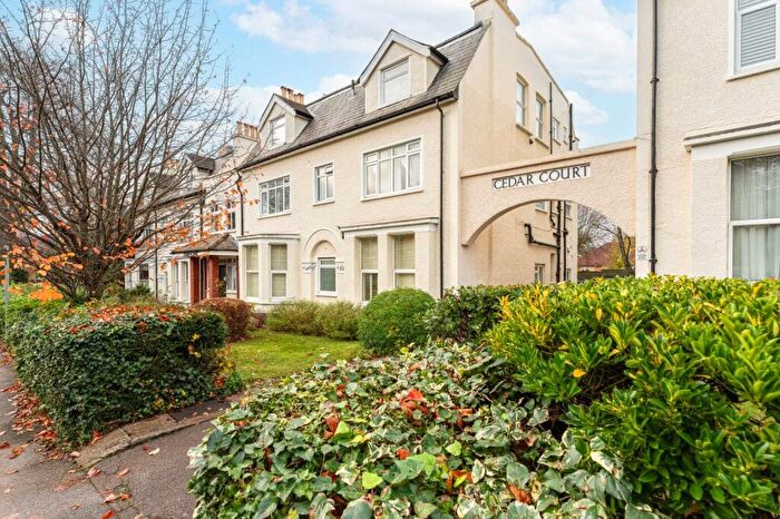 2 Bedroom Apartment To Rent In Cedar Road, Sutton, SM2