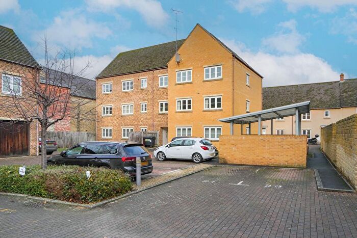2 Bedroom Flat For Sale In Priory Mill Lane, Witney, OX28