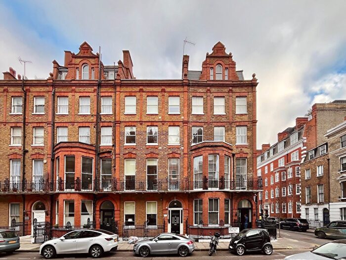 4 Bedroom Flat To Rent In Nottingham Place, London, W1U