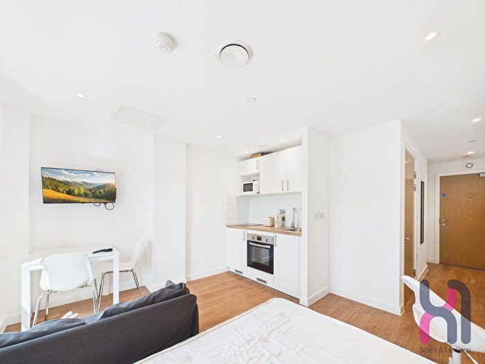Studio To Rent In Frederick Road, Salford, M6