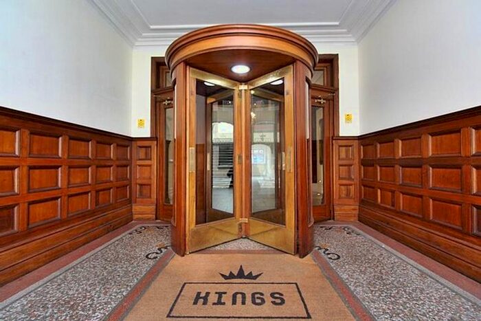 1 Bedroom Flat To Rent In Kings Court, High Street, Newport, NP20