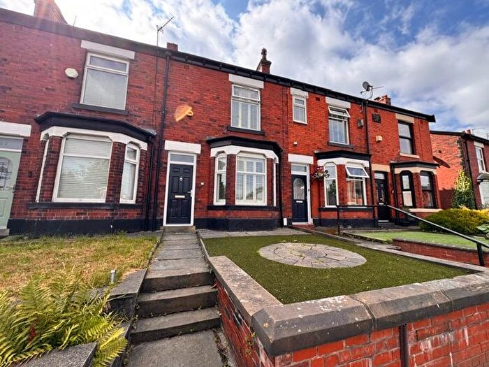 3 Bedroom Terraced House To Rent In Rochdale Road East, Heywood, OL10