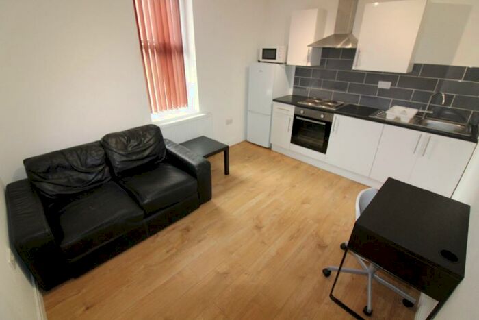 1 Bedroom Flat To Rent In Brook Street - Flat -, Preston, PR1