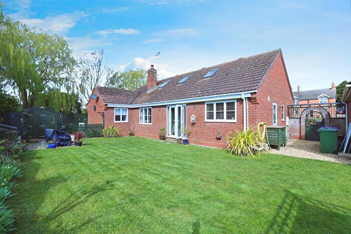 5 Bedroom Chalet For Sale In Station Street, Rippingale, Bourne, PE10