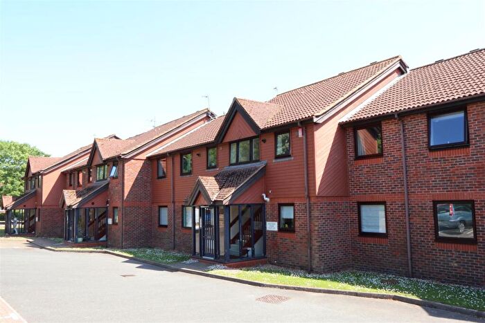 2 Bedroom Apartment For Sale In Black Path, Polegate, BN26