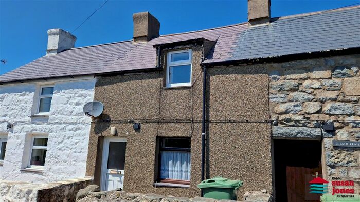 3 Bedroom Terraced House For Sale In Tai Refail, Pencaerau, Nr Aberdaron, LL53