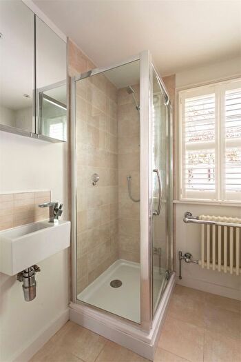 3 Bedroom Terraced House For Sale In Sudeley Street, Brighton, BN2