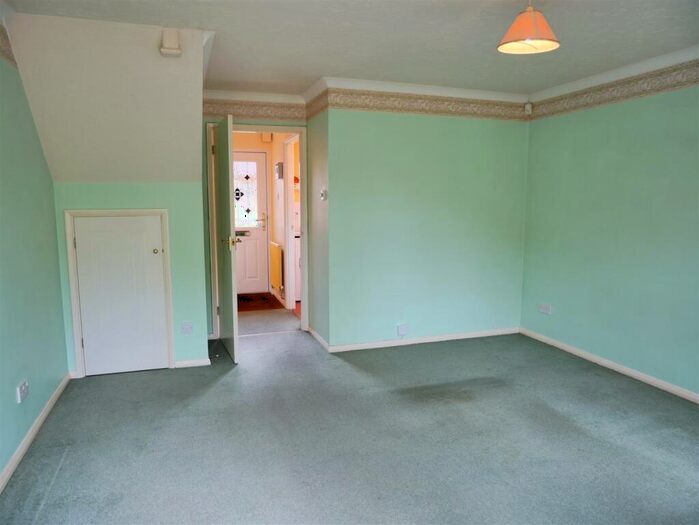 2 Bedroom Semi-Detached House For Sale In Water Mint Way, Calne, SN11