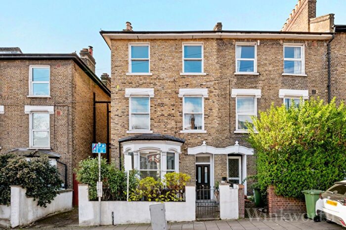 2 Bedroom Flat To Rent In Drakefell Road, London, SE4