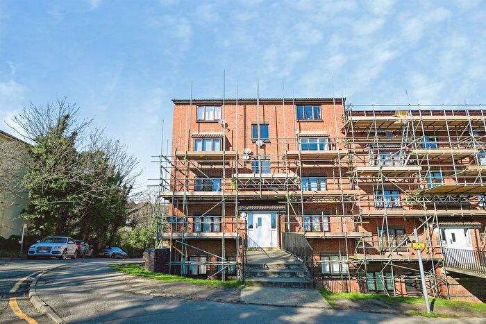 1 Bedroom Flat For Sale In Lesley Place, Buckland Hill, Maidstone, ME16