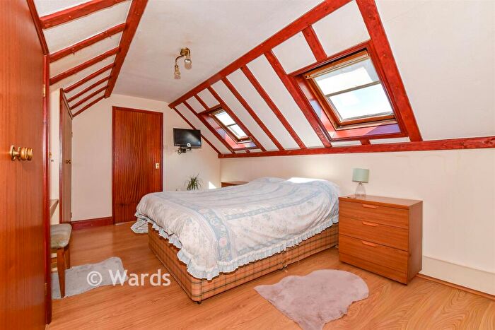 4 Bedroom Detached Bungalow For Sale In Sunnyhill Road, Herne Bay, Kent, CT6