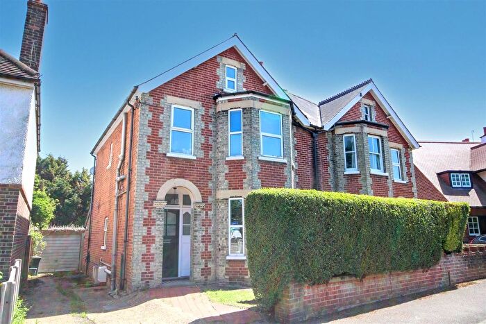 4 Bedroom Semi Detached House To Rent In Weston Road, Guildford, GU2