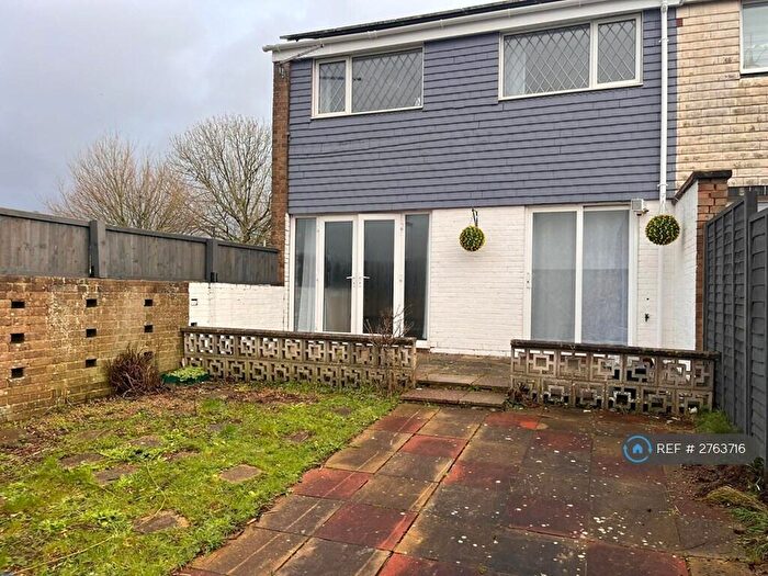 2 Bedroom Semi Detached House To Rent In Lower Brownhill Road, Southampton, SO16