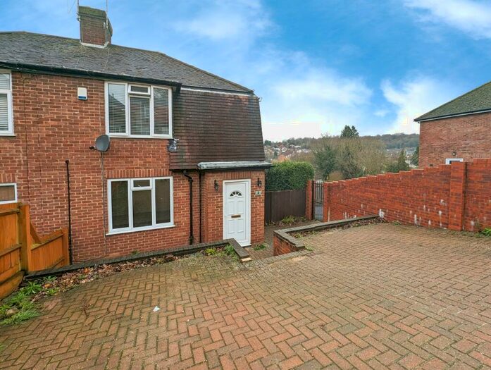 3 Bedroom Semi-Detached House To Rent In Greaves Road, HP13