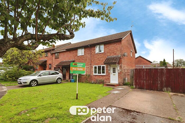 2 Bedroom End Of Terrace House For Sale In Reigate Close, Thornhill, Cardiff, CF14