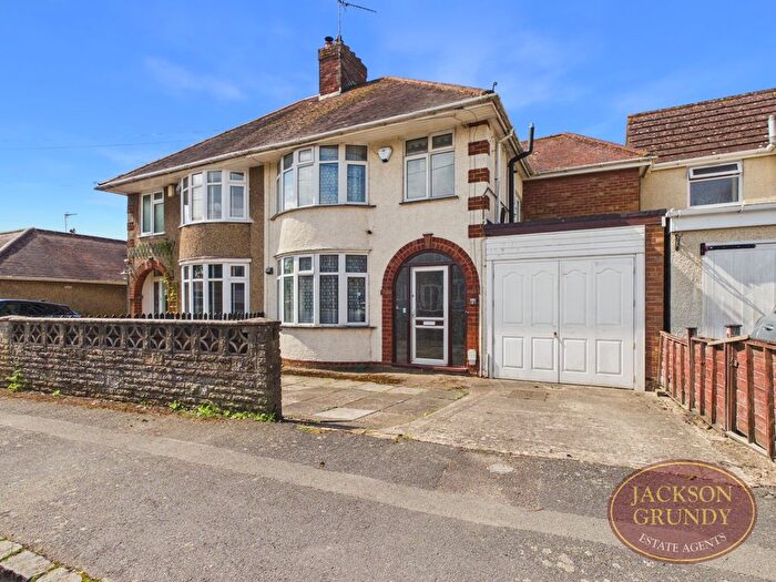 3 Bedroom Terraced House For Sale In Lime Avenue, Long Buckby, NN6