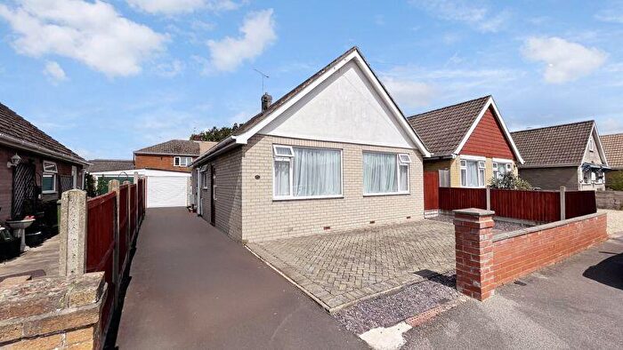 2 Bedroom Detached House For Sale In Meadowlake Crescent, Lincoln, LN6