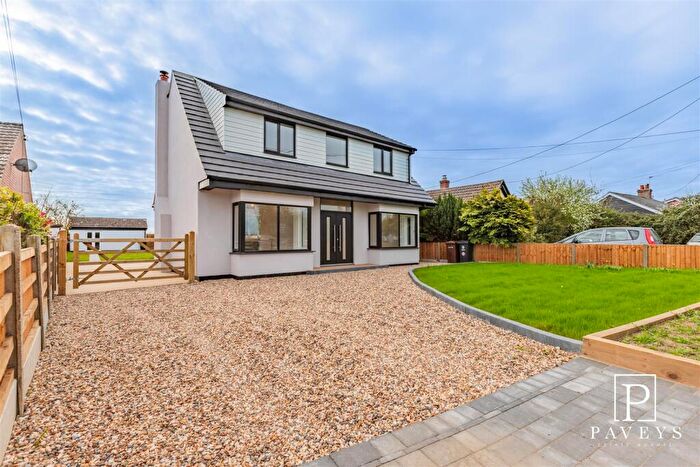 4 Bedroom Chalet For Sale In Station Road, Thorrington, CO7