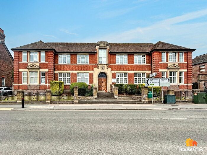 1 Bedroom Flat For Sale In Broad Street, Copsham House, HP5