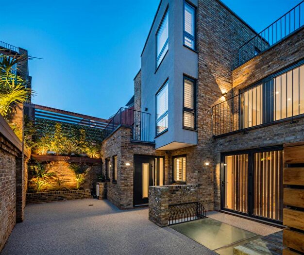 3 Bedroom House For Sale In Coachworks Mews, Pattison Road, Hampstead, NW2