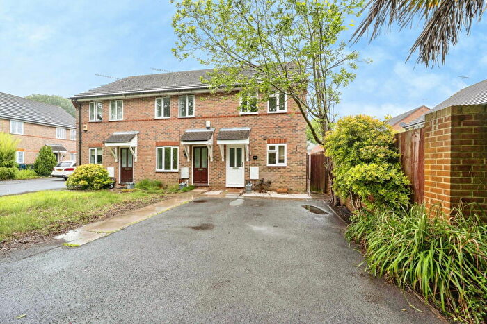 2 Bedroom End Of Terrace House To Rent In Sorrel Drive, Whiteley, Fareham, PO15