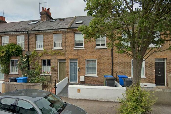 2 Bedroom Terraced House To Rent In Bexley Street, Windsor, SL4