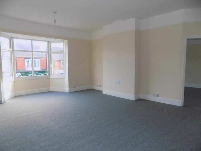 2 Bedroom Flat To Rent In Pierce Street, Queensferry, Sy., CH5