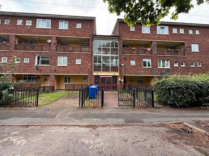 1 Bedroom Flat To Rent In Westminster Court, Hopwas Grove, Birmingham, B37