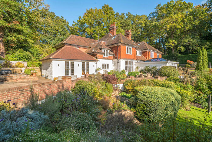 4 Bedroom House For Sale In Hook Heath Road, Hook Heath, Woking, GU22