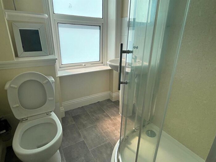 4 Bedroom Flat To Rent In St. Michaels Hill, Bristol, BS2