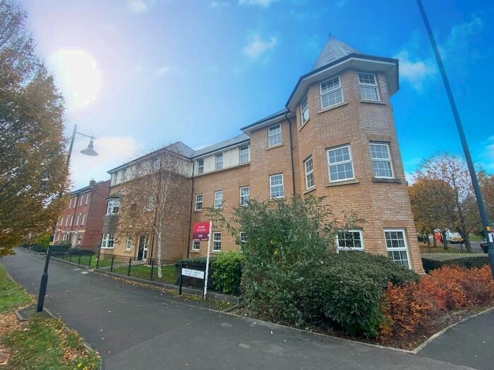 2 Bedroom Flat To Rent In Redhouse Gardens, Redhouse, Swindon, SN25