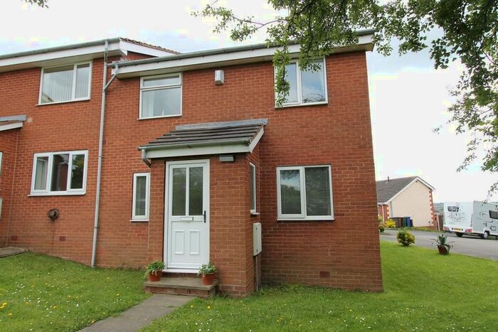 2 Bedroom Apartment To Rent In Eshton Court, Mapplewell, Barnsley, S75
