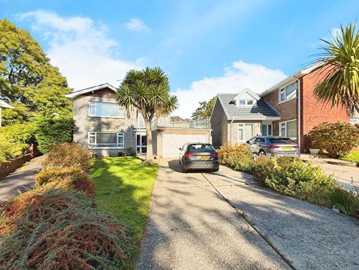 4 Bedroom Detached House For Sale In Rhyd Yr Helyg, Sketty, Swansea, West Glamorgan, SA2